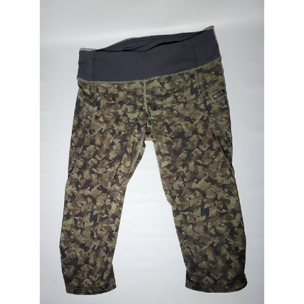 Lululemon Crop Pants Size 6